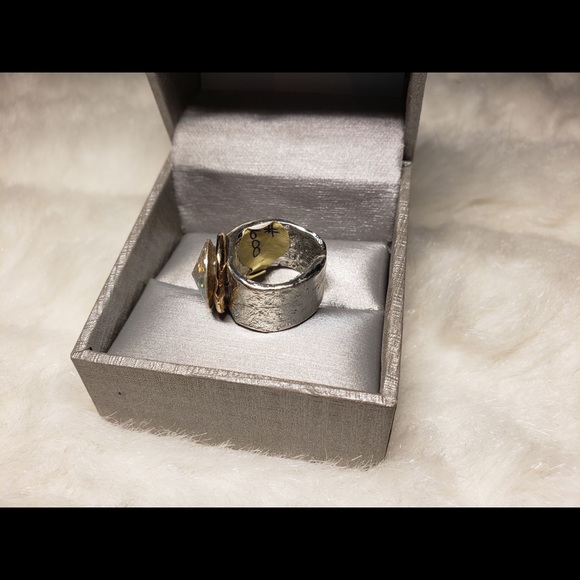 J Jansen Women’s Handcrafted In USA Ring - Picture 5 of 8